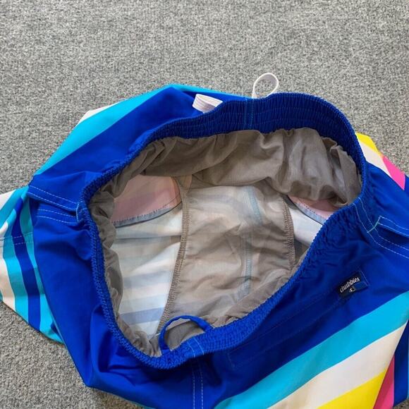 Chubbies Beach Shorts Mens M The Newport 5.5 in Inseam Brief Lined Swim Trunk - Picture 8 of 12